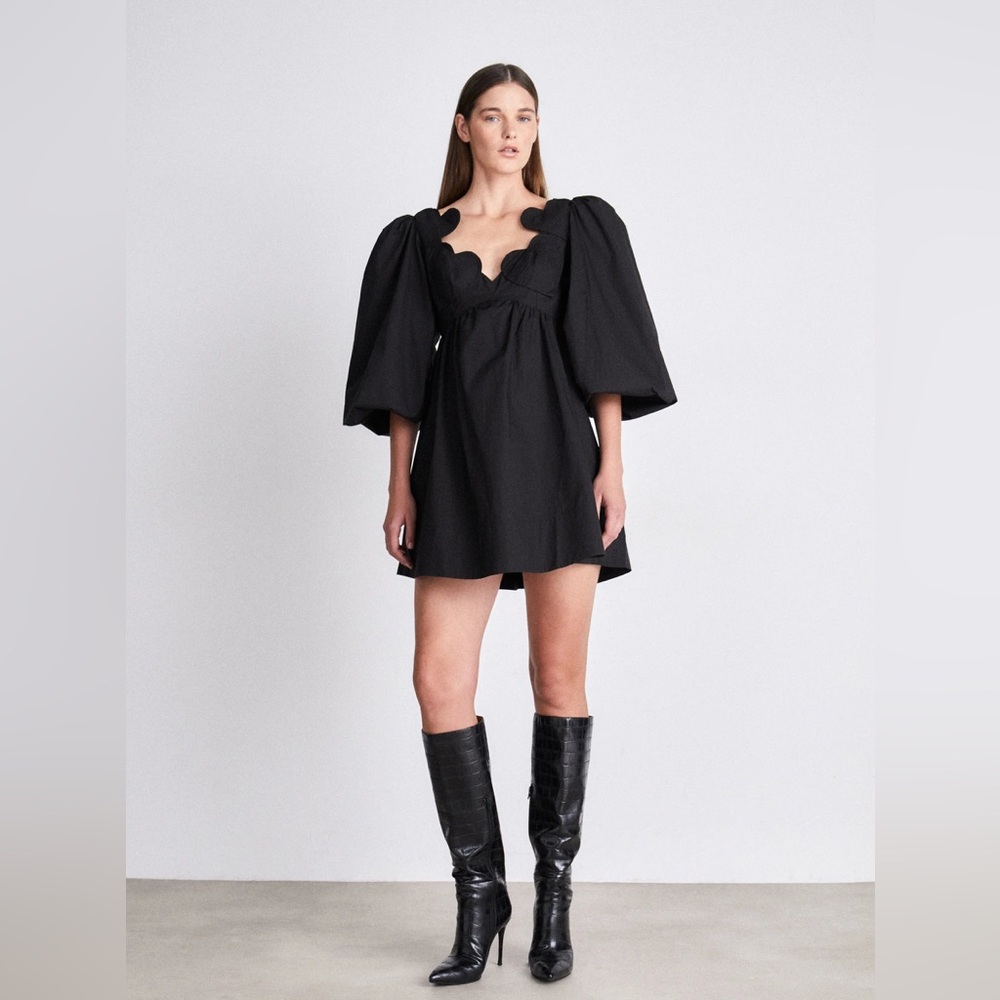 FARM RIO Heart Shaped Neckline Mini Dress size XL